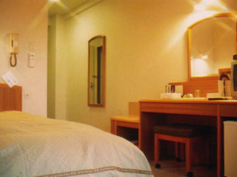 Business Inn Umesaki - Vacation Stay 63382V Nagasu Exterior foto